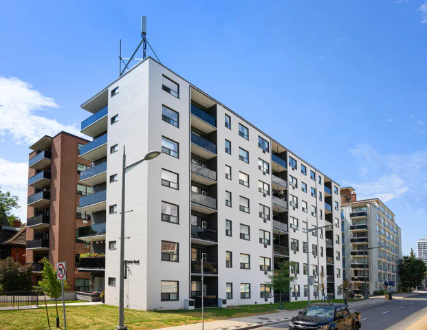 82 Warren Road — 1 Bedroom - Photo 1