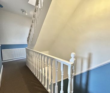 Grange Avenue, Harrogate - Photo 2