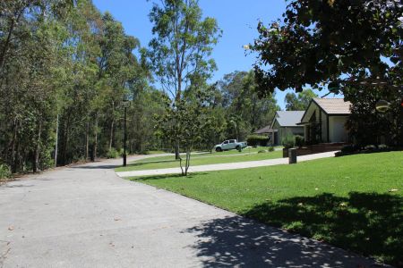 Three Living Areas - Photo 3
