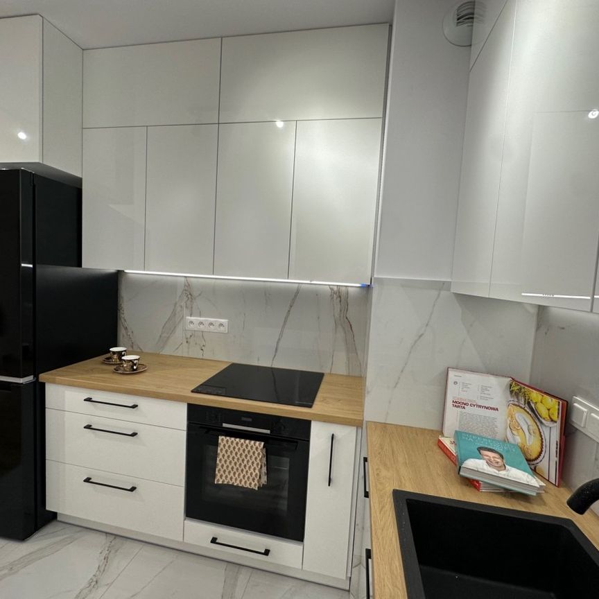 Nowe/40m2/ 2Pok./ Wysoki Standard/ Garaż/ Metro - Photo 1