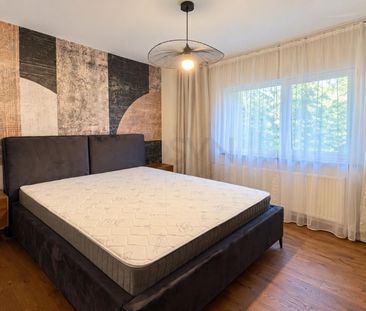 Apartament 2 Camere | zona Turda | Renovat 2025 | Etaj 1 | Lângă Tramv - Fotografie 4