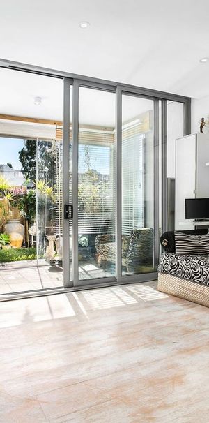 Chic Studio with Leafy Garden - Photo 1