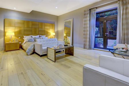 3 bedroom apartment to rent - Photo 4