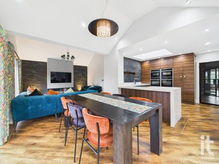 3 bedroom detached bungalow to rent - Photo 3