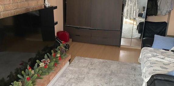 For Lease - 87 Festival Drive, Toronto, Ontario - Photo 2