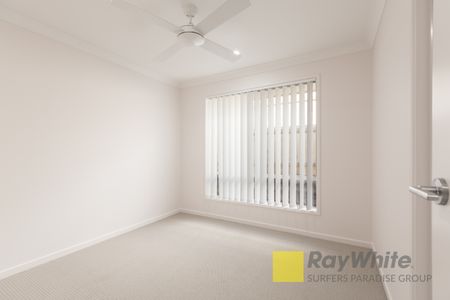 1/12 Bladensburg Street, South Ripley QLD 4306 - House For Rent | Domain - Photo 2