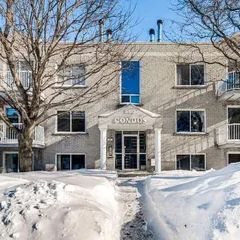 1 room apartment of 88m² in Repentigny - Photo 2