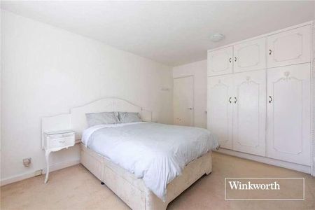 Hendon Lane, Finchley, London, N3 - Photo 3