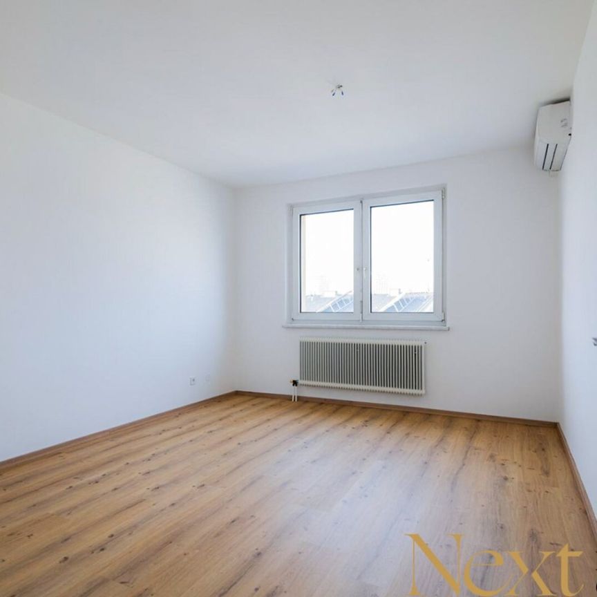 Modernisierte 3,5-Zimmer-Wohnung mit Loggia und Fernsicht in Linz zu vermieten! - Photo 1