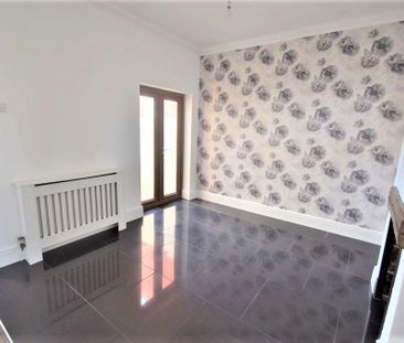 3 bedroom terraced house to rent - Photo 6