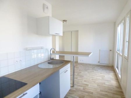 Appartement à louer, 1 pièce - Angers 49100 - Photo 2