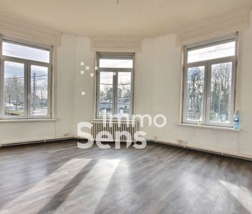 Location appartement - Lille Vauban / Cormontaigne - Photo 3