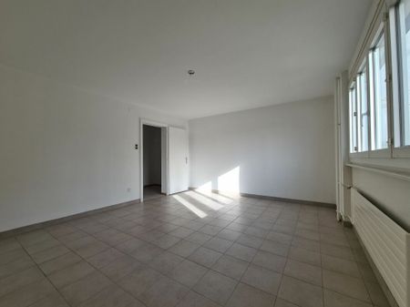 Studio on the 4th floor - Photo 2