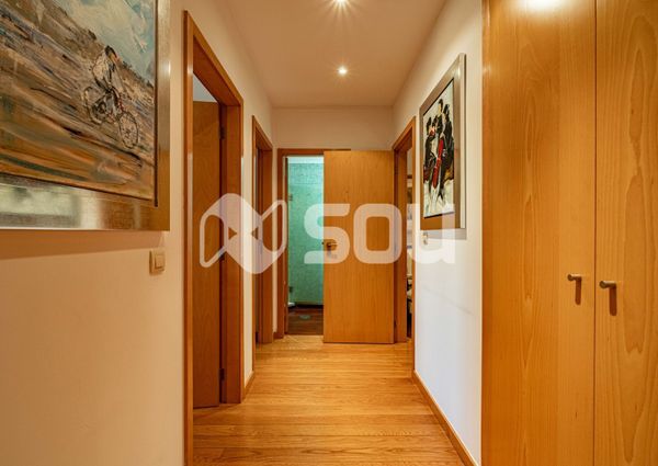 Apartamento T4 em Porto
