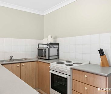 Fully Furnished One Bedroom Apartment - Photo 6
