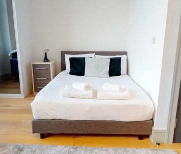 Studio to rent - Photo 6