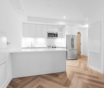 For Lease - 333 Sunseeker Avenue Unit# 139, Innisfil, Ontario - Photo 2