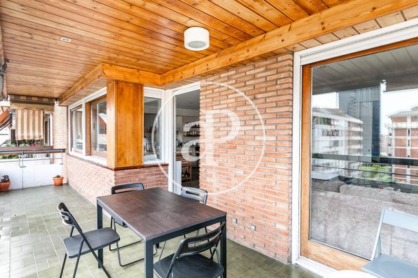 Apartment for Rent in Sarrià - Photo 1
