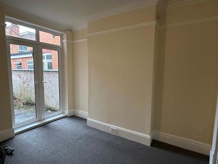 Sweetbriar Road, Leicester - Photo 3