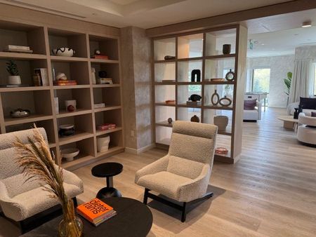 For Lease - 86 Dundas Street Unit# 611, Mississauga, Ontario - Photo 2