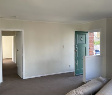 3 bedroom home - Photo 2