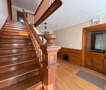 For Lease - 415 Davis Drive Unit# 1, Newmarket, Ontario - Photo 4