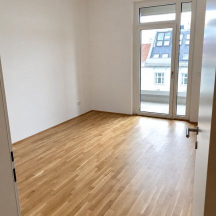 4 Zimmer mit Weitblick – ca. 97 m² und ca. 20 m² Loggia in 1030 Wien Schöpsstraße | 6. Liftstock | Nähe U3, Gasometer und Hyblerpark - Foto 1