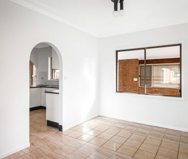 Good Sized Four Bedroom Home! - Photo 1