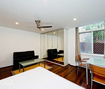 13/122 Terrace Road, Perth WA 6000 - Photo 1