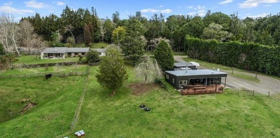 Rural Self-Contained Home - Photo 2