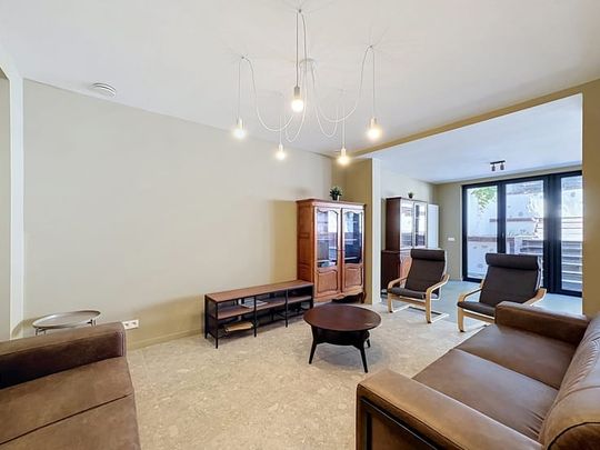 Appartement te huur - foto 1