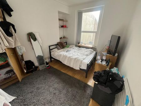 5 bedroom house share to rent - Photo 3