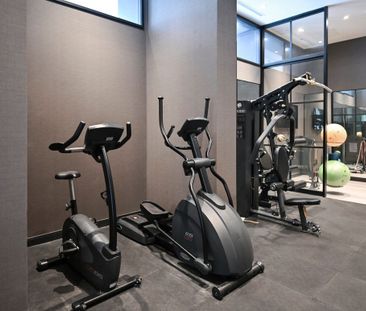 For Lease - 3005 Pine Glen Road Unit# 201, Oakville, Ontario - Photo 1