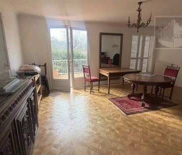 Rental House - Photo 3