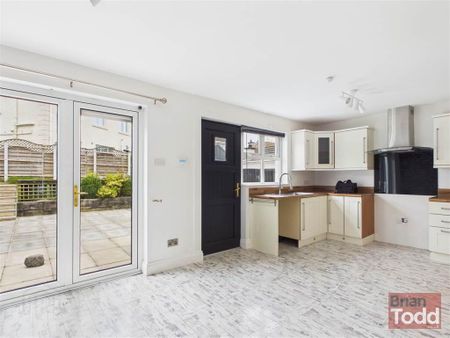 Oakdene, Larne, BT40 2FD - Photo 4