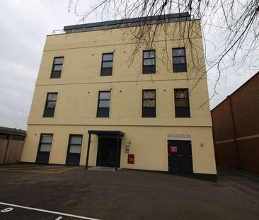 Newland Street, Witham, CM8 - Photo 1