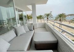 Two front line apartments to be joined for rent in the famous Wave House in Magaluf