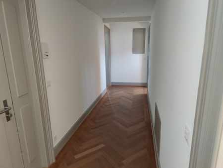 SCHÖNE 2.5-ZIMMERWOHNUNG DIREKT BEIM HUBERTUS - Photo 3