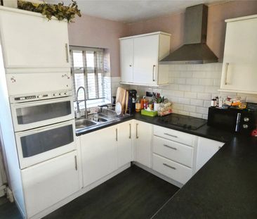 3 bedroom house to rent Dale Lane, Blidworth, Mansfield, NG21 - Photo 6