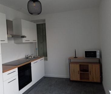 Location Appartement 2 pièces 46m² - Photo 6