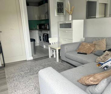 1 bedroom ground floor maisonette to rent - Photo 1