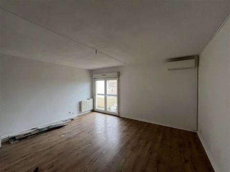 Location appartement 5 pièces - 93m² à Bollene (84500) - Photo 5