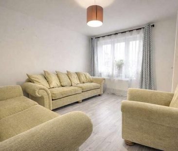 Greensand Place, Godalming, Surrey, GU7 - Photo 6