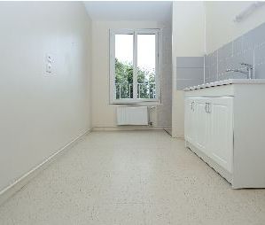 Appartement – Type 3 – 55m² – 264.67 € – LE BLANC - Photo 3