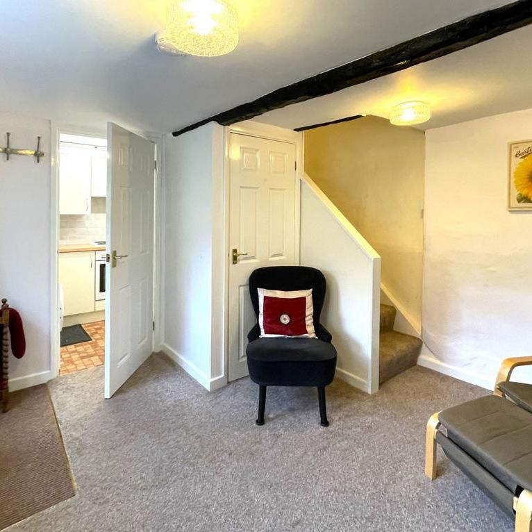 1 bedroom semi-detached house to rent - Photo 1