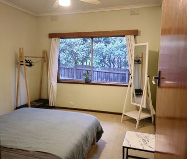 Pascoe Vale South - Photo 2