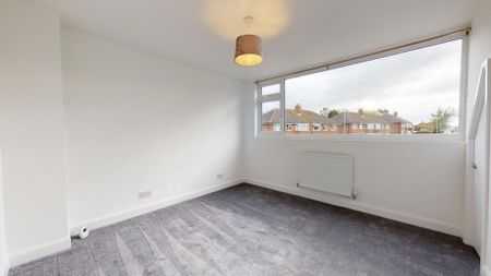 2 bedroom semi-detached house to rent - Photo 2