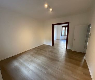 Appartement te huur - foto 2