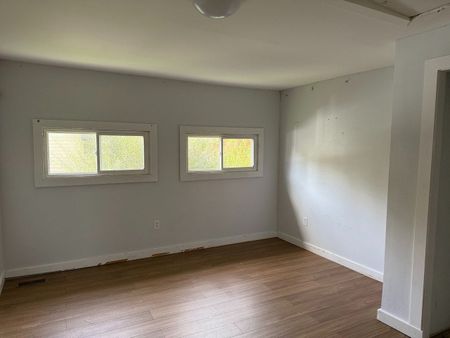 For Lease - 284 Kenwood Avenue, Georgina, Ontario - Photo 5