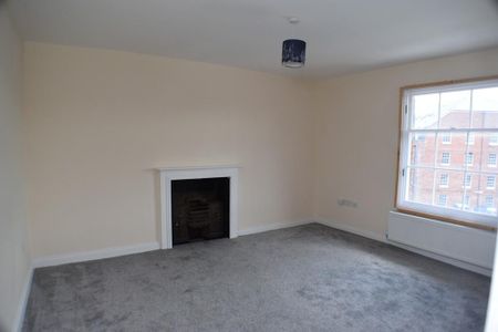 3 bedroom apartment to rent - Photo 3